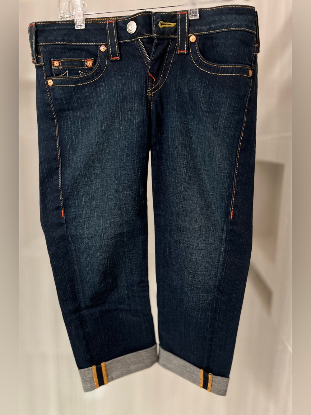 True Religion Lizzy Cuffed Crop Jeans Dark Wash Horseshoe Back Pocket Size 28